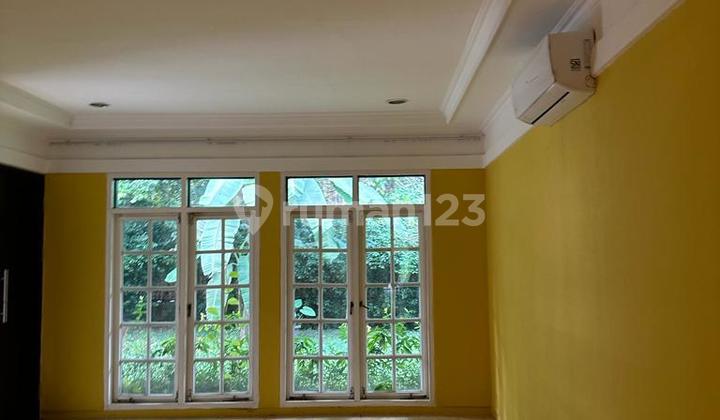 For Rent House 4 Berdroom With Swimming Pool and Garden at Kemang Jakarta Selatan 2