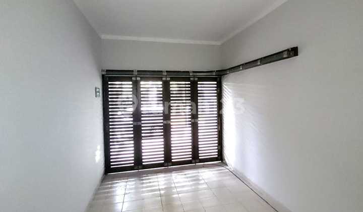 Rumah Dijual Bintaro Sektor 9 Cluster Emerald 4M-An, 17370 2