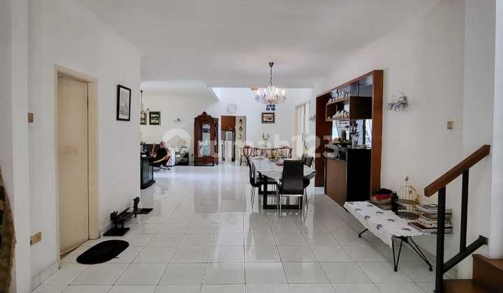 Rumah Dijual Bintaro Sektor 9 Lingkungan Asri, 15812 2