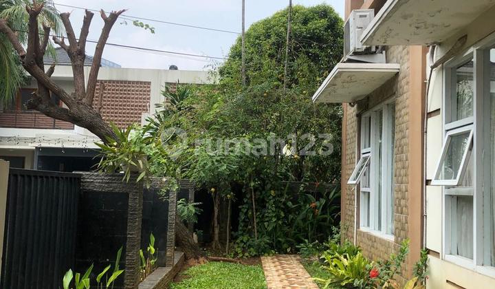 Rumah Dijual Posisi Hook Bintaro Sektor 9, 8413 2