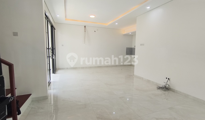 House for Sale in Bintaro Ready to Live In 4M-An, 17876 2