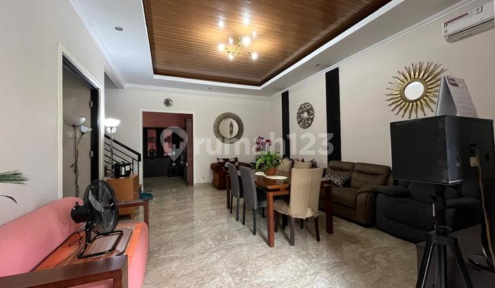 House for Sale with Large Land in Bintaro Sector 9, 17597 House for Sale with Large Land in Bintaro Sector 9, 17597