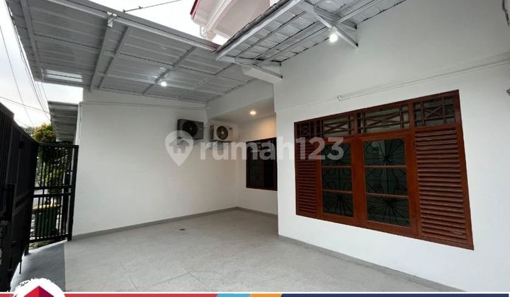 Jual Rumah Mewah Siap Huni 3Kt semi furnish ,Letak Strategis Di Pondok Bambu,Duren Sawit 2