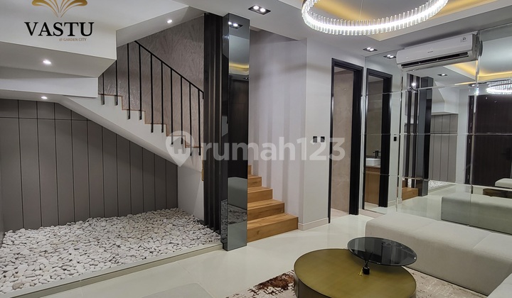 Rumah Mewah di Jakarta Garden City Cluster Vastu, Jakarta Timur