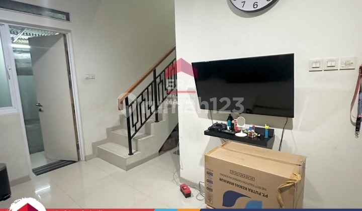 Jual Rumah Siap Huni 2 Lantai,Letak Strategis Dan Bebas Banjir Di Metland Menteng Cluster Victoria ,Jakarta Timur 2