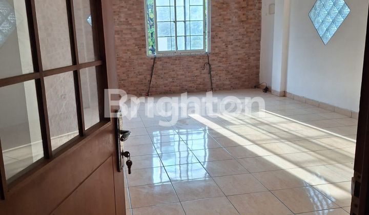 Disewakan Ruko Cocok untuk Usaha Cideng Barat Jakarta Pusat