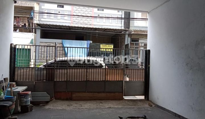 Beautiful Move-In Ready House for Sale in Kartini, West Jakarta