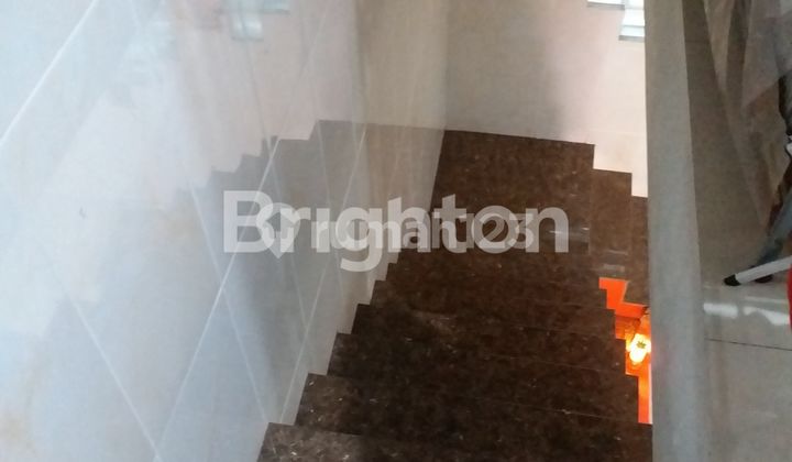 Dijual Rumah Cantik Full Furnish Taman Palem Lestari Jakarta Barat 2