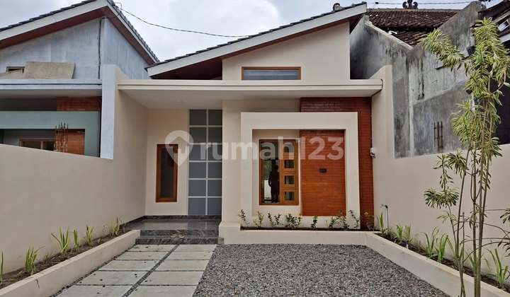 Rumah Minimalis di Kalasan Sleman Halaman Luas Hanya 600 Juta!!