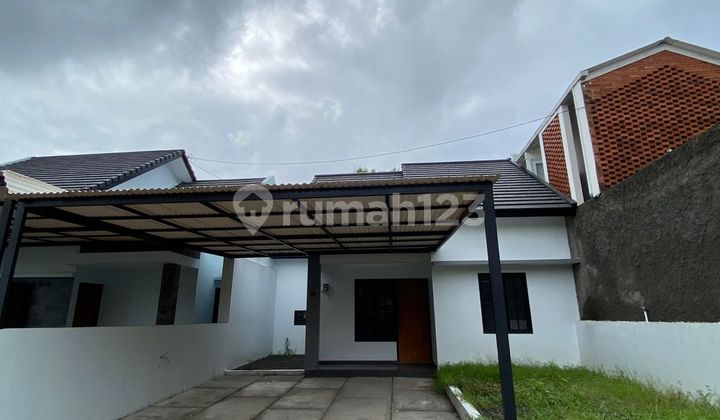 Affordable Ready-to-Occupy House in Sleman Near Tambakrejo Toll Exit