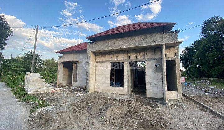 Rumah Modern Asri Dan Strategis Dekat Pintu Tol Prambanan 7