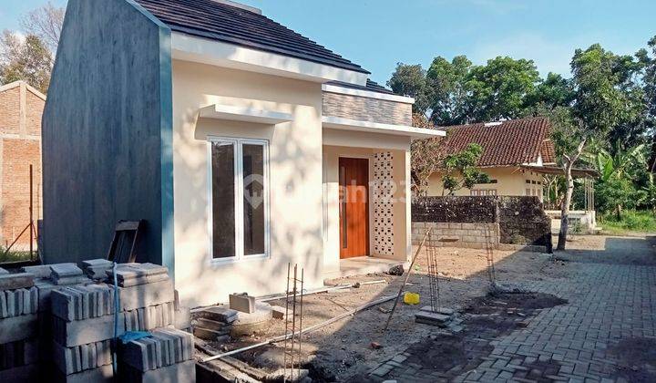 Rumah Modern 300 Jt an Diutara Polres Sleman 1