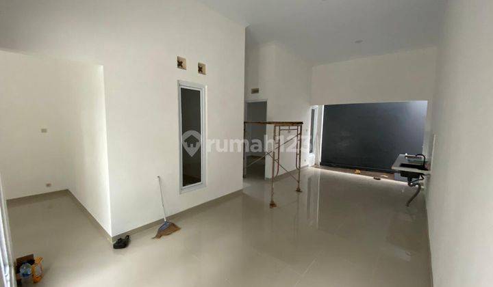 Rumah Modern Tropis 400 Jt an Diutara Rsud Sleman 5