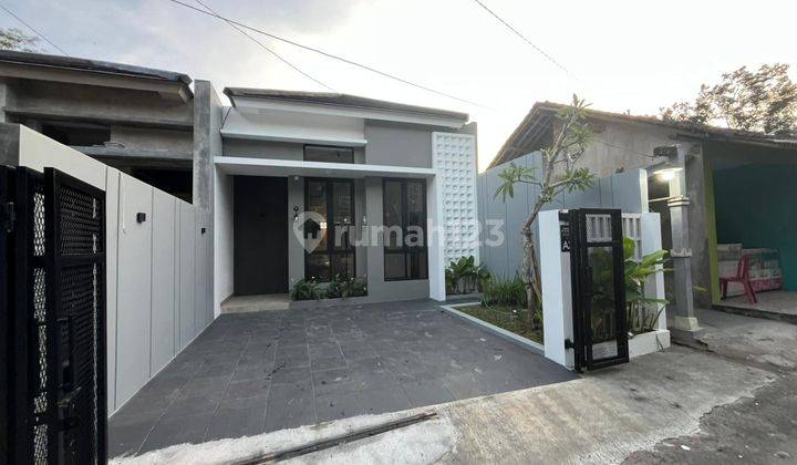 Rumah Estetik Akses Mudah Di Godean Sleman, Bonus Kitchen Set 1