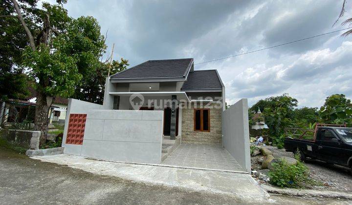 Rumah Modern Siap Huni 800JTan Di Jogja Utara Dekat Pasar Rejodani 1