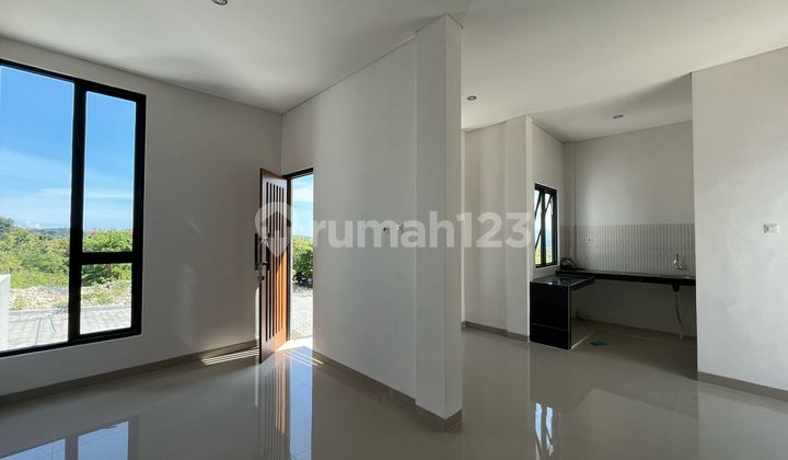 Rumah Mewah 2 Lantai View Pegunungan Dekat Kampus Umy