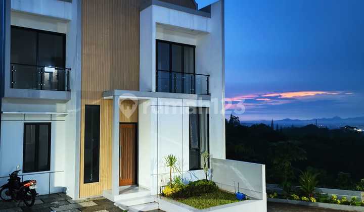 Rumah Mewah View Pegunungan di Daerah Sentra Kuliner Jogja