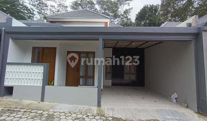 Siap Huni Rumah di Ngemplak Sleman Mulai 700 Jt-An Bonus Furnish! Siap Huni Rumah di Ngemplak Sleman Mulai 700 Jt-An Bonus Furnish!