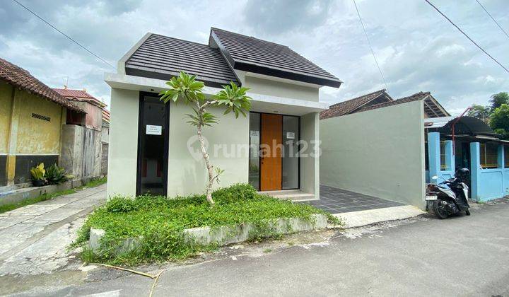 Rumah Mangku Jl Aspal Di Berbah, 500JTan Akses Premium 1