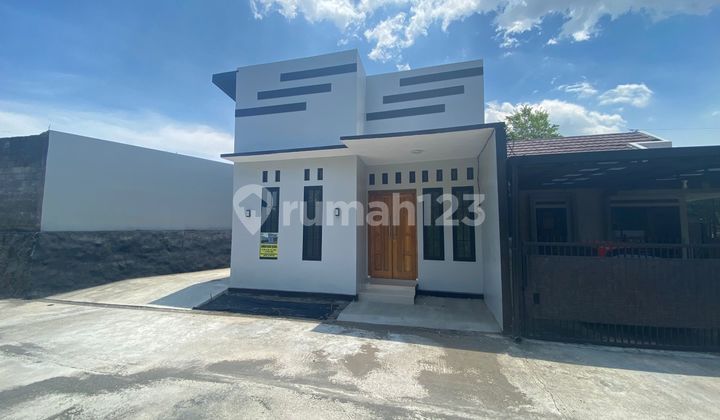 3 Menit ke Kampus Unriyo! Rumah Siap Huni 750 Jt-An Akses Jalan Lebar 5 Meter!