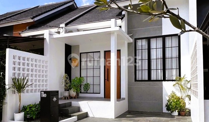 Miliki Rumah Strategis Antara 2 Kota Besar Jogja - Magelang