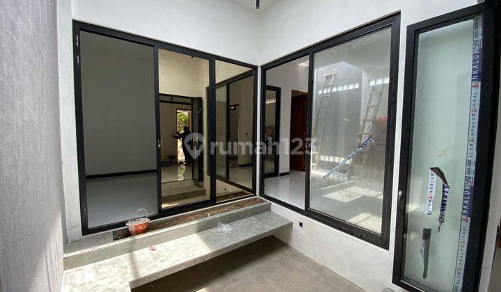 DIJUAL RUMAH MODERN SIAP HUNI KONSEP INDUSTRIAL DI JOGJA UTARA 900JT-an 2