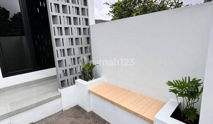 Rumah Model Atap Limasan, 800JTan Dekat Jl Palagan 2