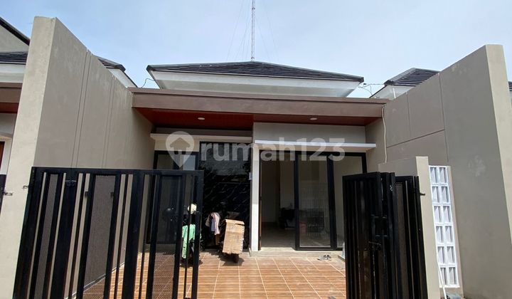 Eid Promo! New Homes Starting from 400 Million - Minimalist Model Near Purwomartani Toll Gate Eid Promo! New Homes Starting from 400 Million - Minimalist Model Near Purwomartani Toll Gate