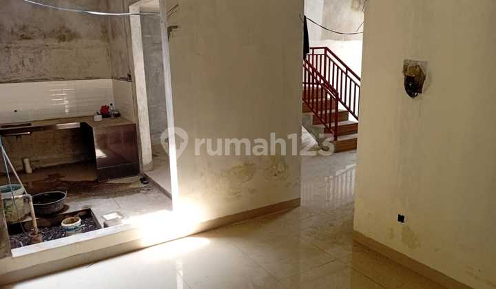 2-Story House in Sleman, Serene Environment Near Mini Zoo 2