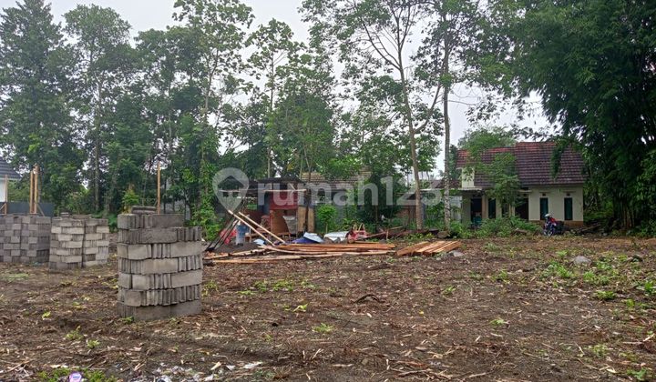 Tanah Murah Sleman SHM Pecah Dekat Rumah Makan Jejamuran