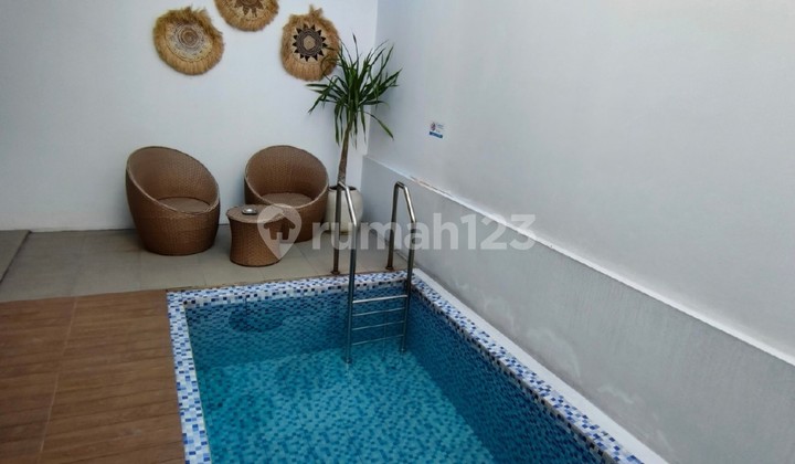 Exclusive Villa-Style Living in Bantul - Fully Furnished + Private Pool, Price: 372 Million! Exclusive Villa-Style Living in Bantul - Fully Furnished + Private Pool, Price: 372 Million!