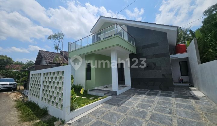 Rare! House with Menoreh Hill View, Complete Facilities &amp; Move-In Ready!