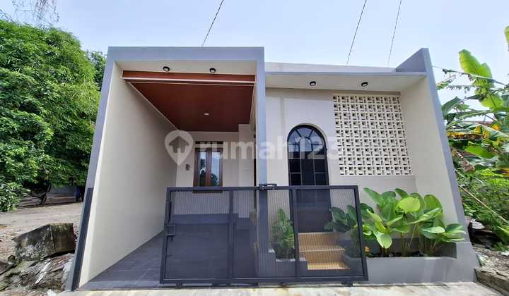 Ready-to-Occupy Safe and Comfortable House in Ngaglik Sleman, Easy Access to UII Campus.
