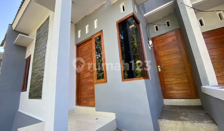 Rumah Baru Siap Huni di Lokasi Berkembang Moyudan Asri 1