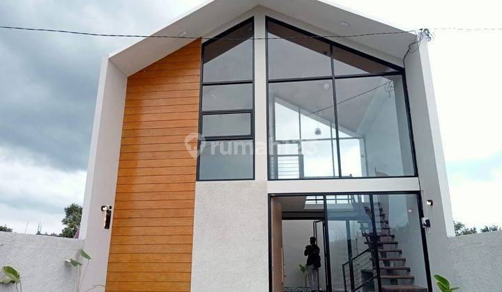 Rumah Scandinavian di Bantul Lantai Mezzanine Dekat Jl Bibis 1