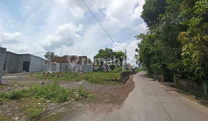Terlaris Rumah Modern Strategis Diutara Candi Prambanan 4