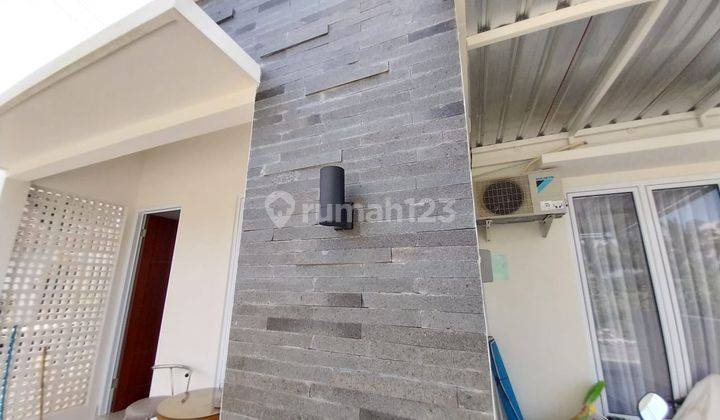 Rumah Modern Tropis di Jl Magelang Lahan Luas Bisa Dikembangkan 2