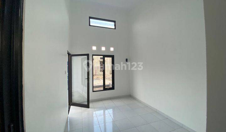 Rumah Modern Dekat Jalan Raya Manisrenggo Bisa Cash Tempo 3