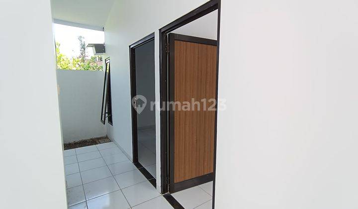 Rumah Modern Dekat Jalan Raya Manisrenggo Bisa Cash Tempo 5