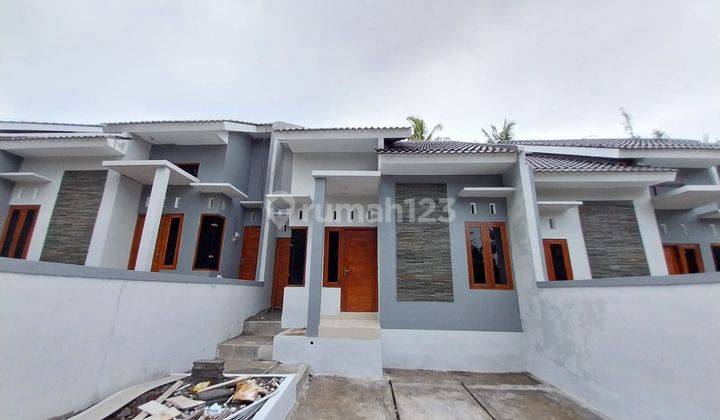 Rumah Baru Siap Huni Dibarat Kota Jogja 300 Jt an SHM 1