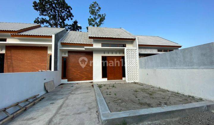 Rumah Modern Tanah Luas 300 Jutaan Diselatan Pasar Prambanan 1