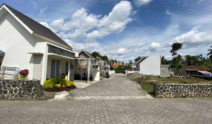 Rumah Baru Moderen Minimalis 500 JT -an di Jogja Utara, KPR Ready 2