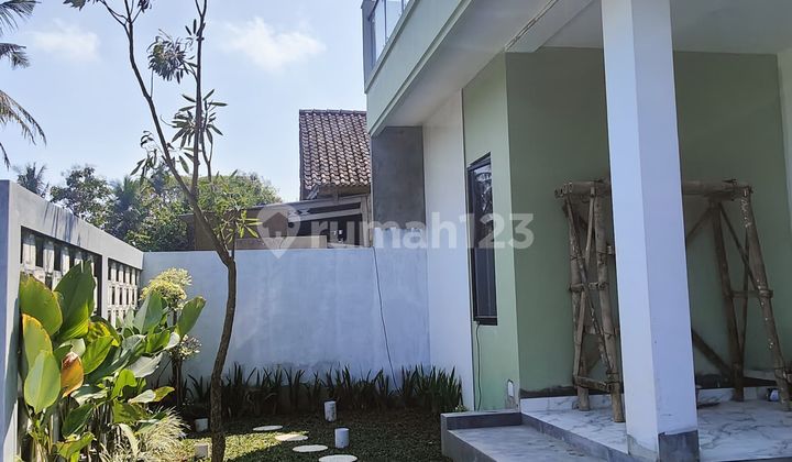 Rare! House with Menoreh Hill View, Complete Facilities &amp; Move-In Ready!