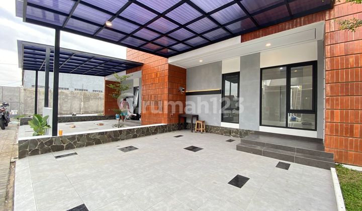 Sold Out Soon! Minimalist House for 600 Million in Sleman, Just a Step Away from Cebongan Market. 2