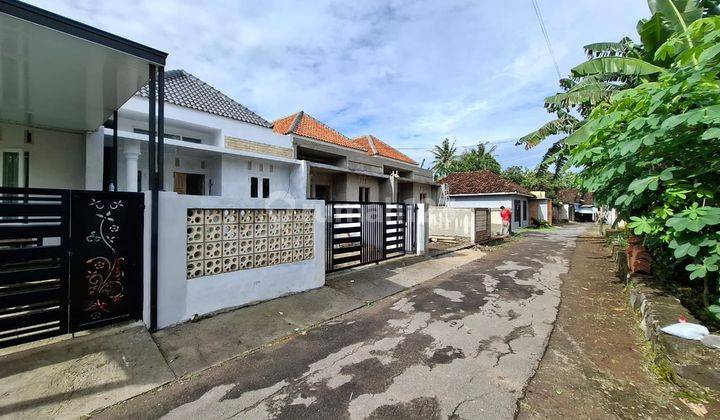 Rumah Baru Siap Huni 500 Jt an di Utara Pasar Godean  2