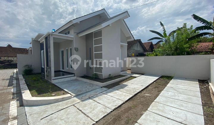 Ready-to-Occupy House in a Cluster Priced at 500 Million and Above in Kalasan, Sleman 2