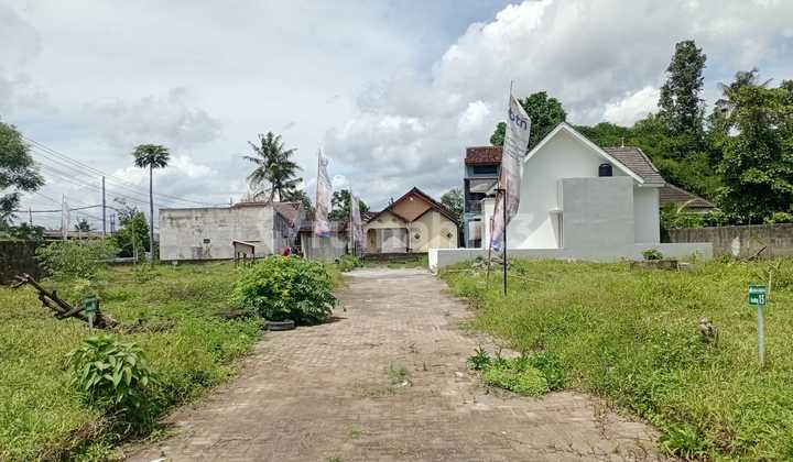 Ready for KPR Minimalist Housing in Tempel Sleman Starting from 350 Million Ready for KPR Minimalist Housing in Tempel Sleman Starting from 350 Million