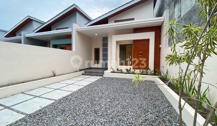 Rumah Siap Huni Space Tanah Luas Lokasi 3 Menit dari Sendratari Ramayana Kalasan, Sleman 1