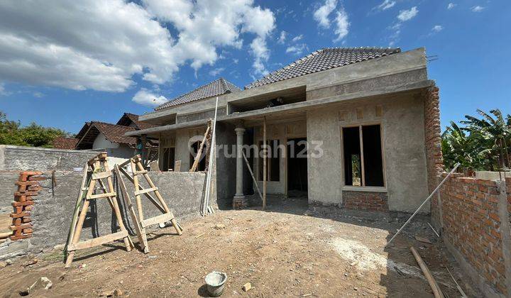 Rumah Homey di Jogja Barat Dekat Rs Atturots  2