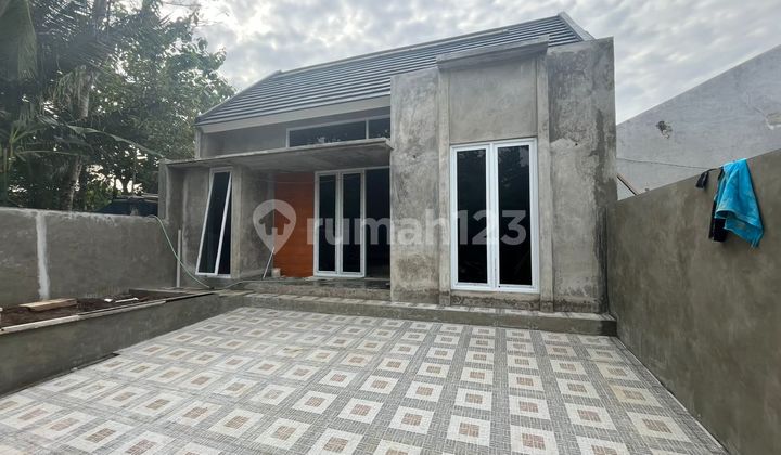 Dijual Rumah Moderen Siap Huni di Jogja Barat Dekat Pasar Godean 1